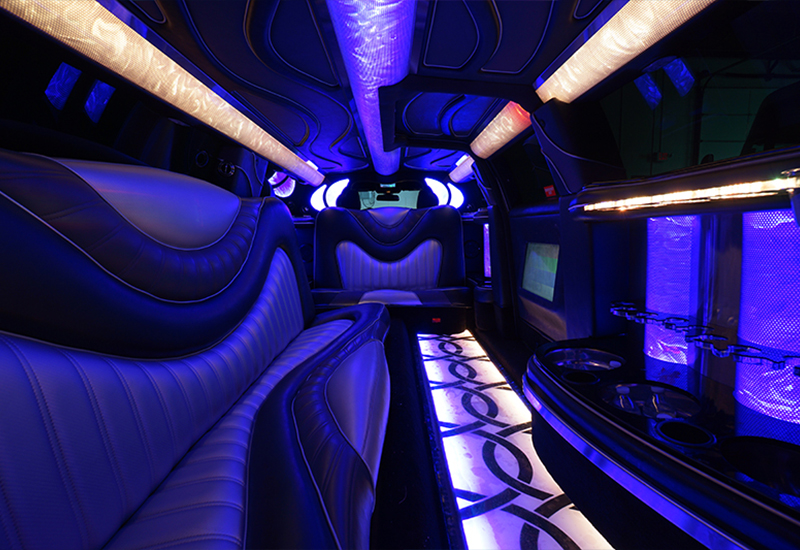 deluxe limousine